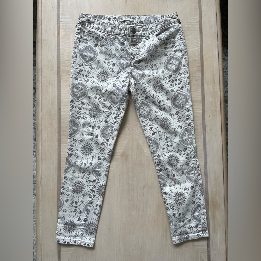 Free People Movement Geometric Print Ankle Jeans Size 29 Patterned - Picture 2 of 11